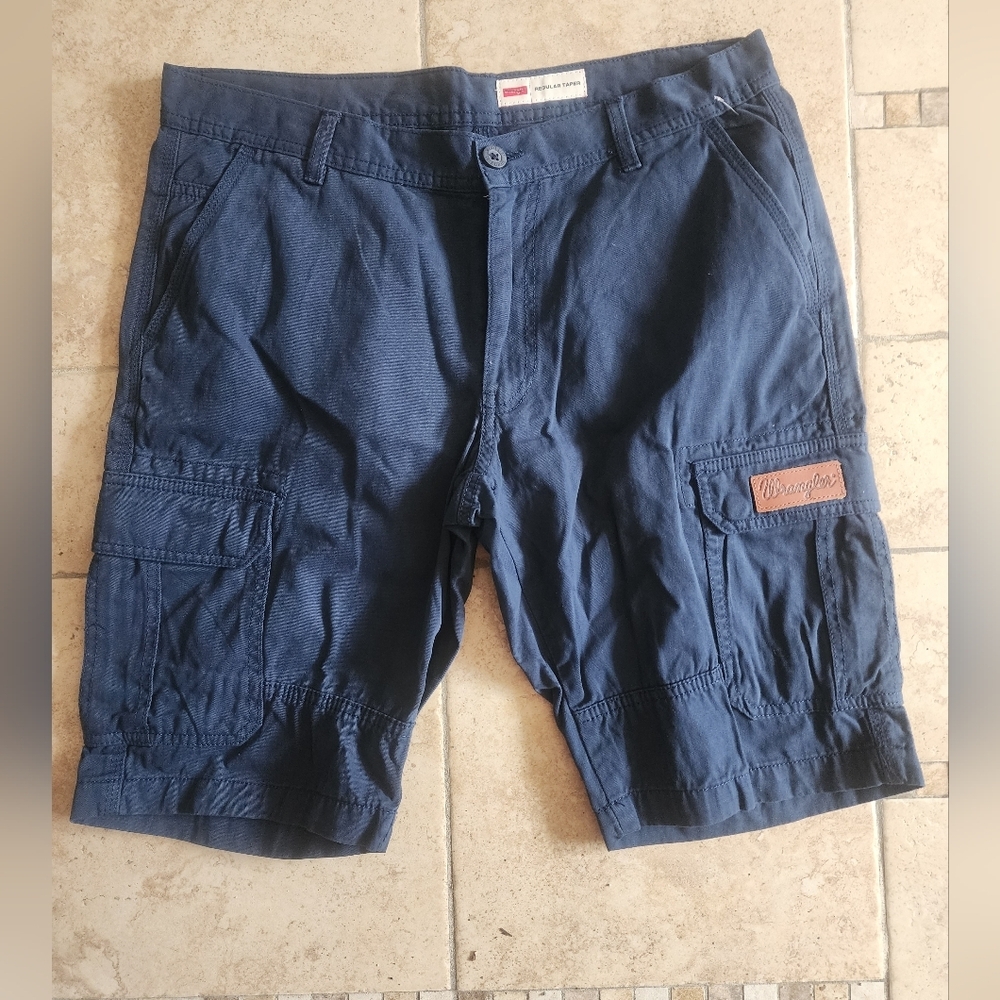 Wrangler Men’s Navy Cargo Shorts